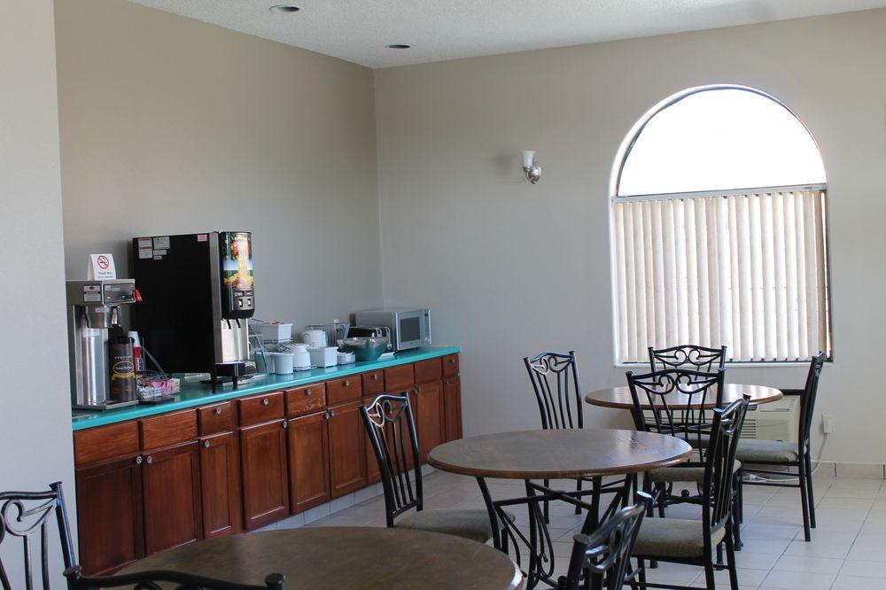 Inn Rodeway Red Oak